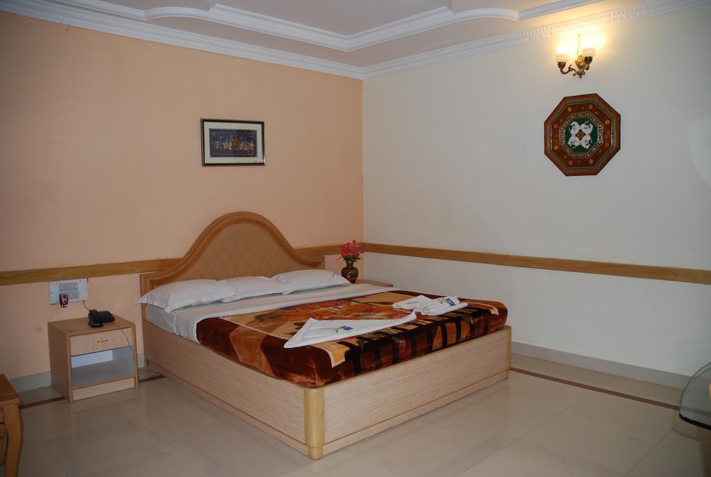 Kishkinda Heritage Resort Hampi Zimmer foto